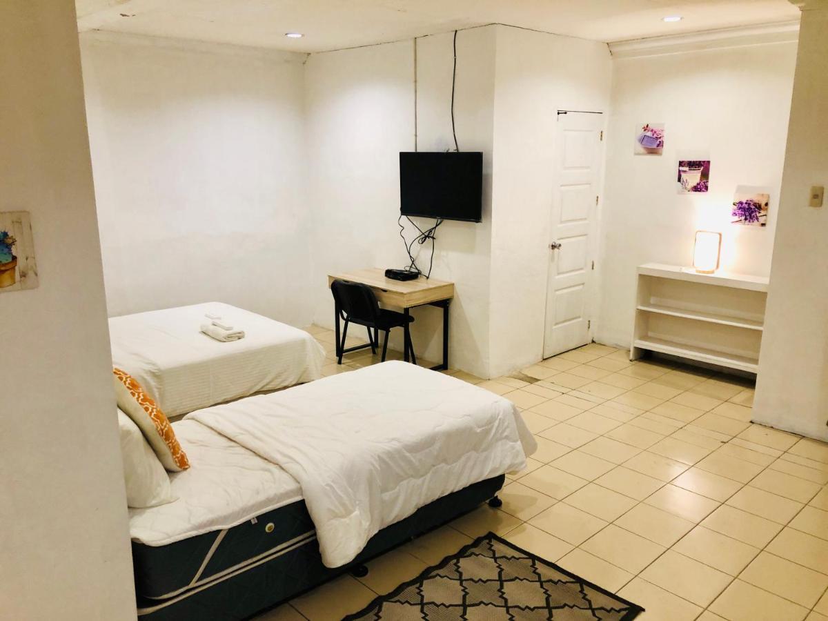 The White Bed And Breakfast Μπακολόντ Δωμάτιο φωτογραφία